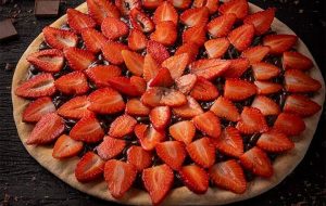 Pizza de Morango - Tutti Pizza - Pizzaria na Vila Gumercindo SP
